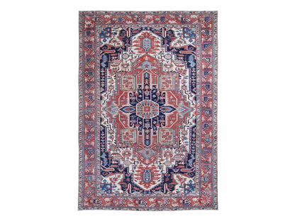 Serapi Heriz hand-knotted wool rug in Ivory & Brick Red, 8'10" x 12'5" — SKU O080305