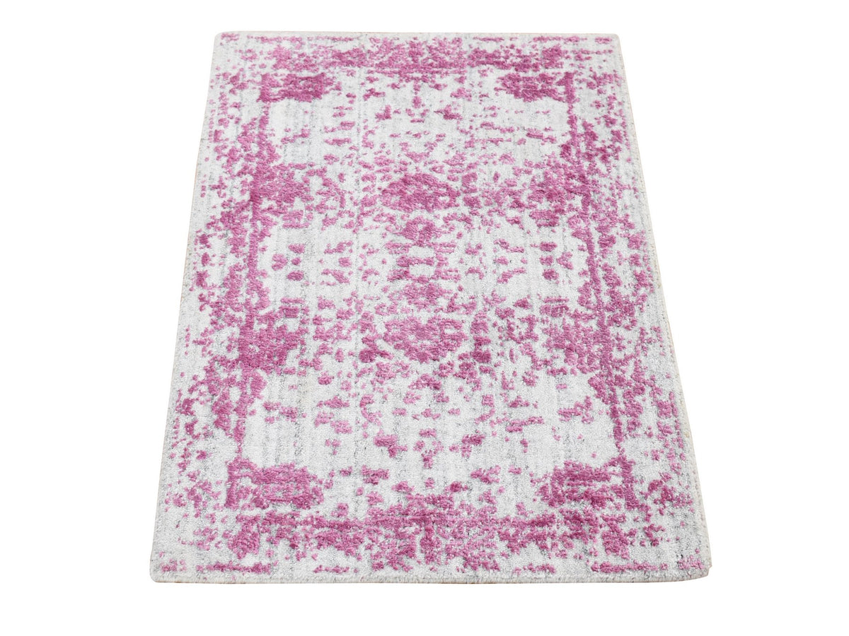 Modern / Contemporary hand-knotted wool rug in Pink, 2' x 3' — SKU O080332