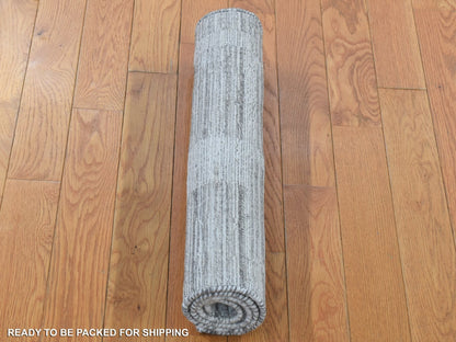 Modern / Contemporary hand-knotted wool rug in Gray, 2' x 3' — SKU O080333 (view 4)