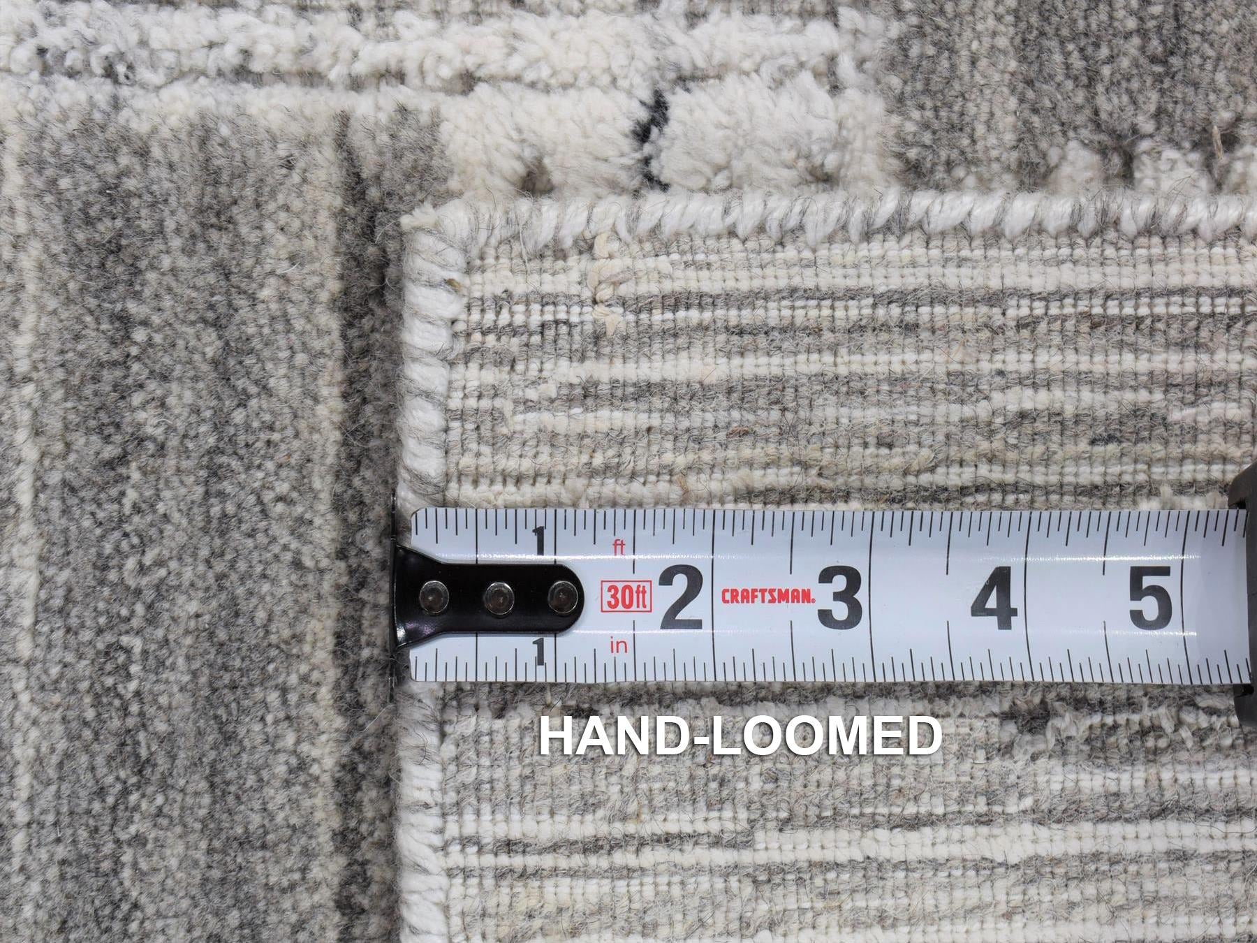 Modern / Contemporary hand-knotted wool rug in Gray, 2' x 3' — SKU O080333 (view 6)