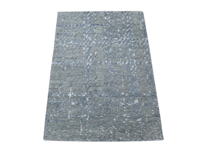 Grey 2'1" x 3'1" Modern / Contemporary Hand knotted Wool/Silk Rug - Sku: O080350