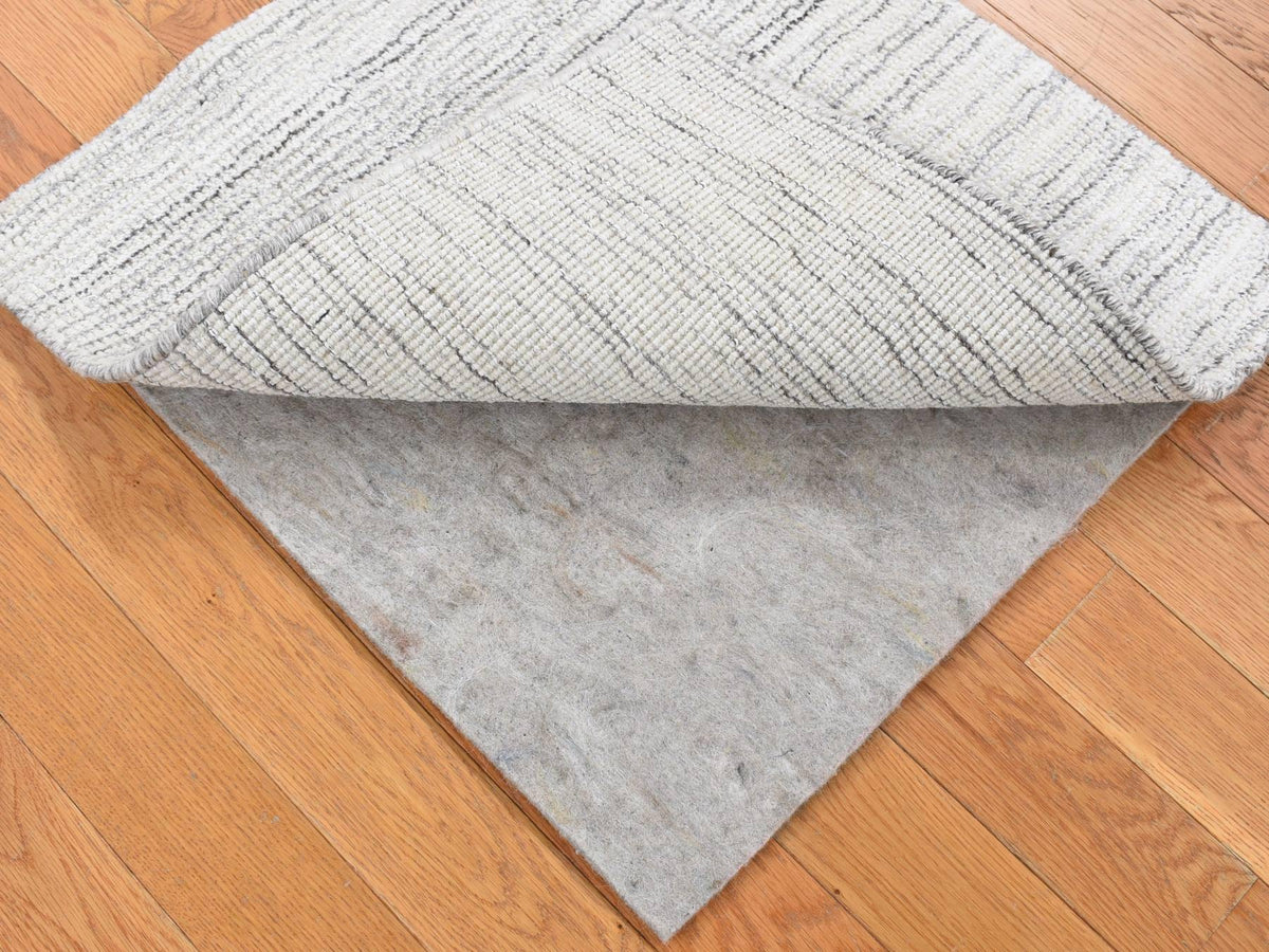 Modern / Contemporary hand-knotted wool rug in Ivory, 2' x 2' — SKU O080359 (view 2)