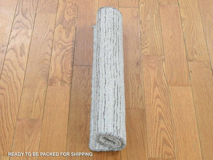 Modern / Contemporary hand-knotted wool rug in Ivory, 2' x 2' — SKU O080359 (view 4)