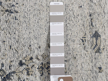 Modern / Contemporary hand-knotted silk rug in Ivory, 2' x 2'2" — SKU O080364 (view 3)