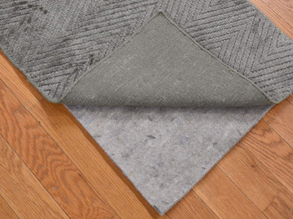 Beige 2'0" x 3'1" Modern and Contemporary Handloom Silk Rug - Sku: O080373