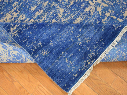 Modern / Contemporary hand-knotted wool/silk rug in Blue, 8'1" x 9'10" — SKU O080379 (view 6)