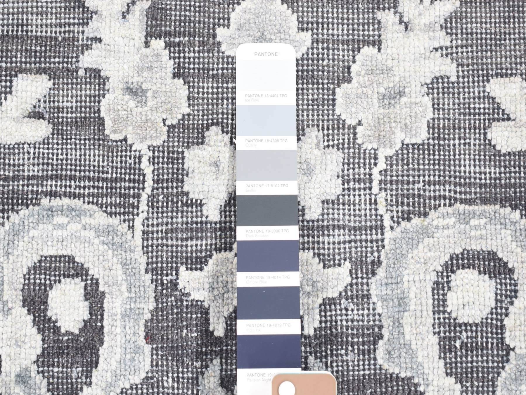 Oushak Oushak hand-knotted wool/silk rug in Gray, 7'10" x 10'4" — SKU O080392 (view 7)