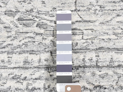 Modern / Contemporary hand-knotted wool rug in Gray, 1'10" x 2' — SKU O080409 (view 3)