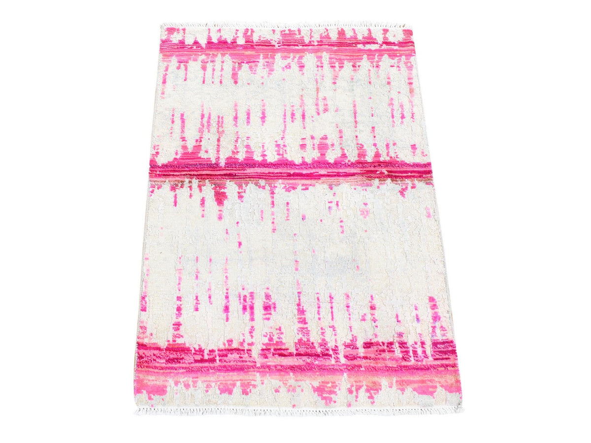Modern / Contemporary hand-knotted wool/silk rug in Ivory, 2' x 3'2" — SKU O080411
