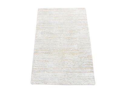 Beige 2'0" x 3'0" Modern and Contemporary Hand knotted Wool/Silk Rug - Sku: O080415