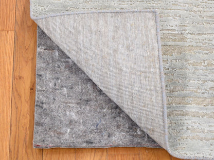 Beige 2'0" x 3'0" Modern and Contemporary Hand knotted Wool/Silk Rug - Sku: O080415
