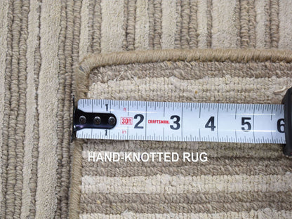 Beige 2'0" x 3'0" Modern and Contemporary Handloom Wool/Silk Rug - Sku: O080417