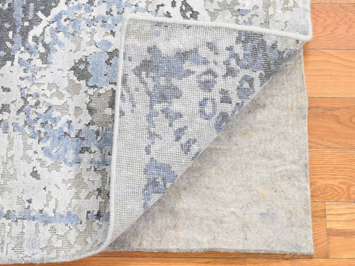 Modern / Contemporary hand-knotted wool/silk rug in Beige, 2' x 2'1" — SKU O080419 (view 2)