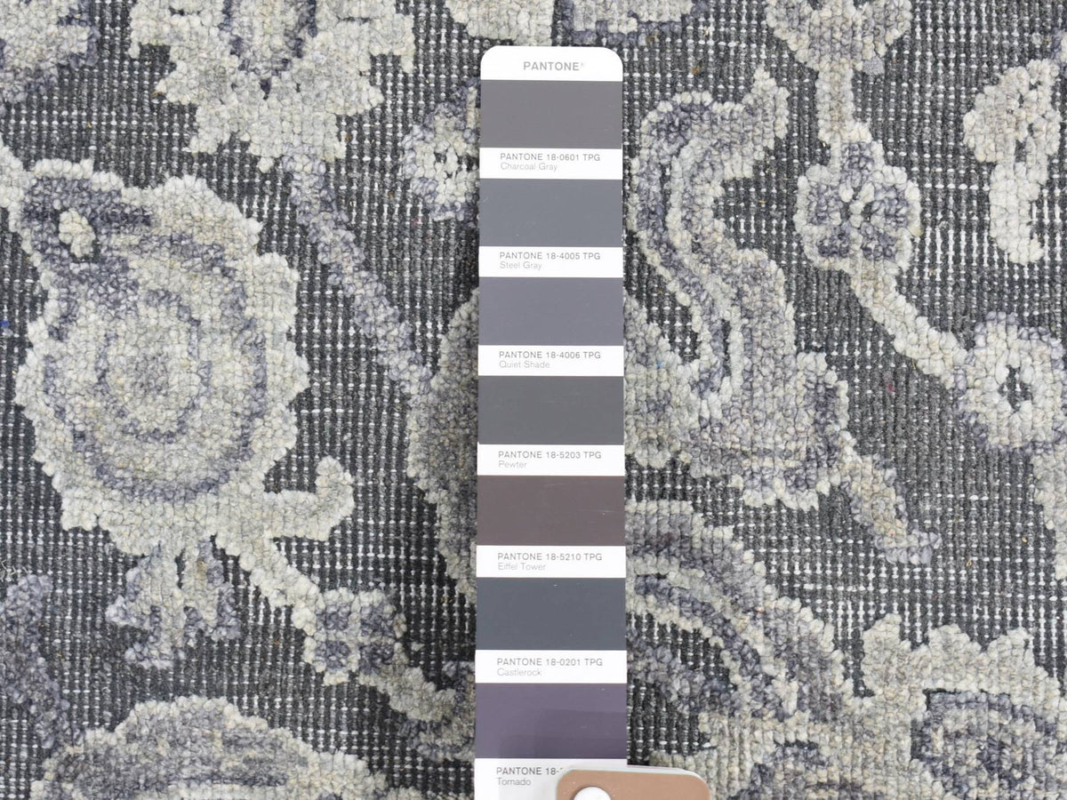 Oushak Oushak hand-knotted wool/silk rug in Gray, 2' x 2'1" — SKU O080422 (view 3)