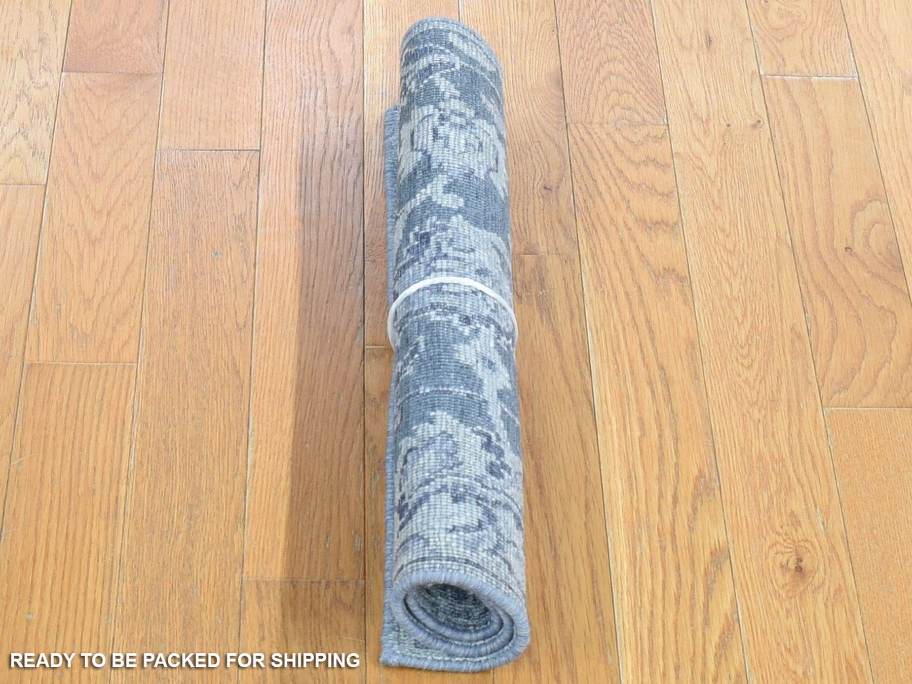 Oushak Oushak hand-knotted wool/silk rug in Gray, 2' x 2'1" — SKU O080422 (view 4)