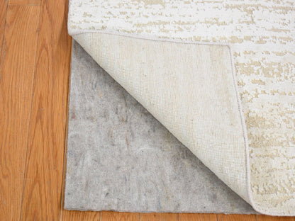 Modern / Contemporary hand-knotted wool/silk rug in Ivory, 2' x 3' — SKU O080430 (view 2)