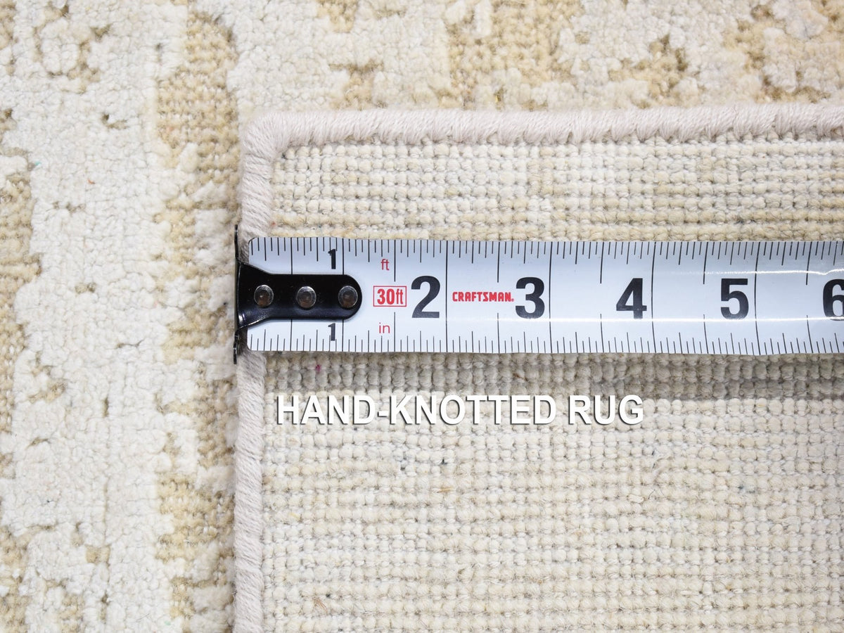 Modern / Contemporary hand-knotted wool/silk rug in Ivory, 2' x 3' — SKU O080430 (view 6)