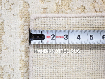 Modern / Contemporary hand-knotted wool/silk rug in Ivory, 2' x 3' — SKU O080430 (view 6)