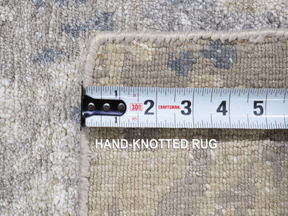 Modern / Contemporary hand-knotted wool/silk rug in Gray, 2' x 2'10" — SKU O080433 (view 6)