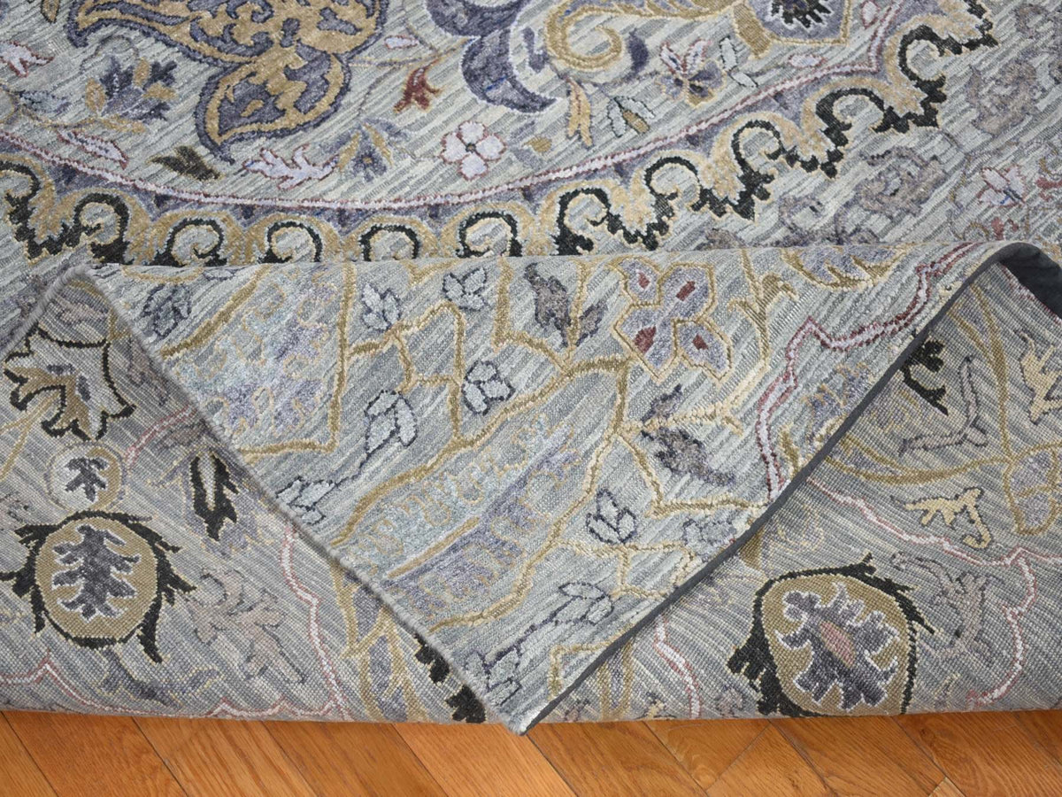 Transitional hand-knotted wool/silk rug in Gray, 9' x 12' — SKU O080451 (view 6)