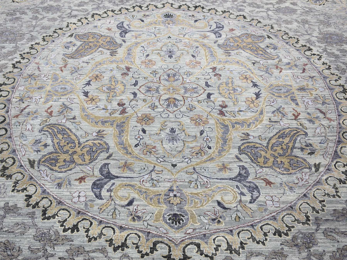 Transitional hand-knotted wool/silk rug in Gray, 9' x 12' — SKU O080451 (view 8)
