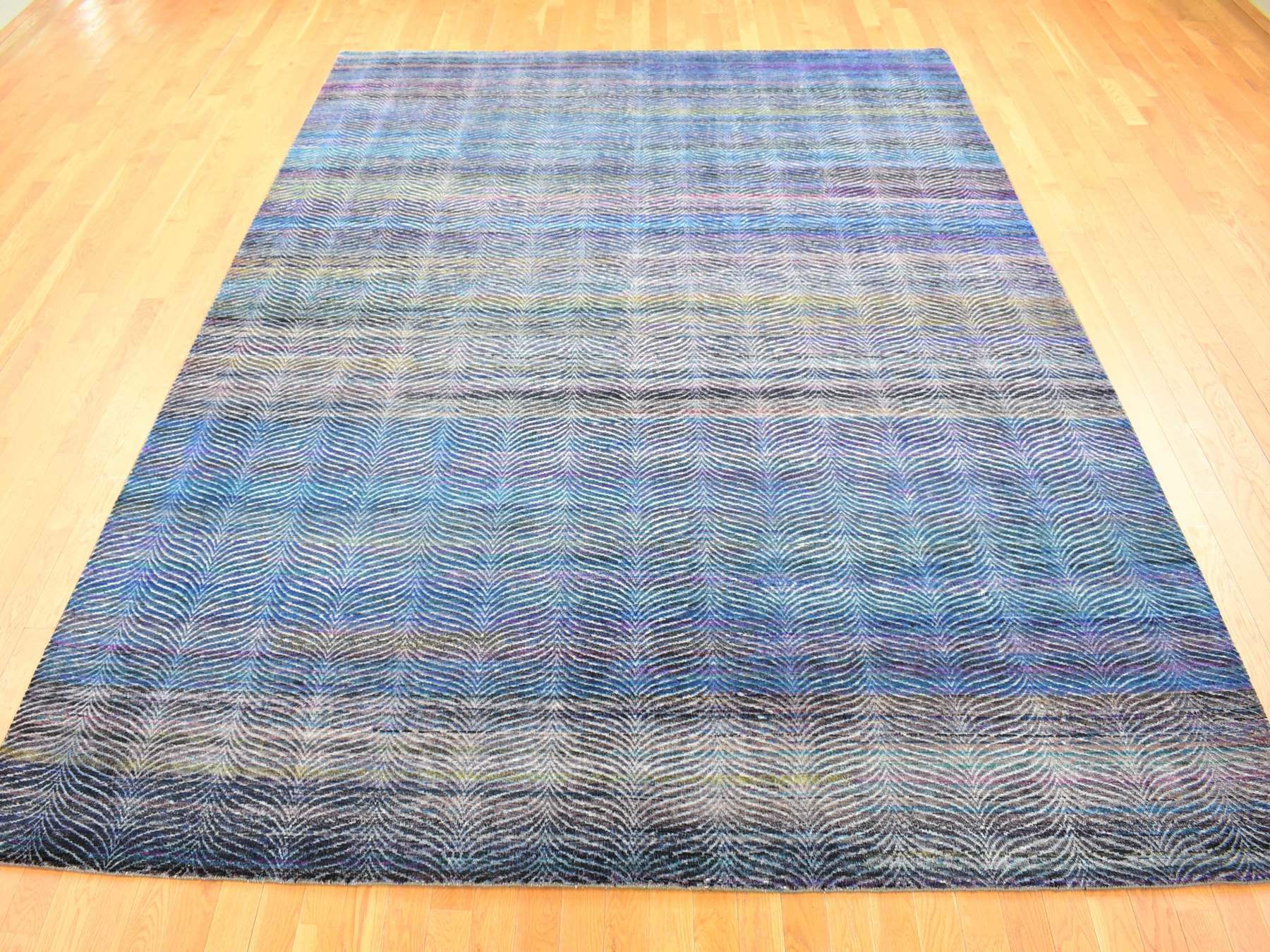 Modern / Contemporary hand-knotted wool/silk rug in Multicolored, 9' x 12'2" — SKU O080453 (view 2)