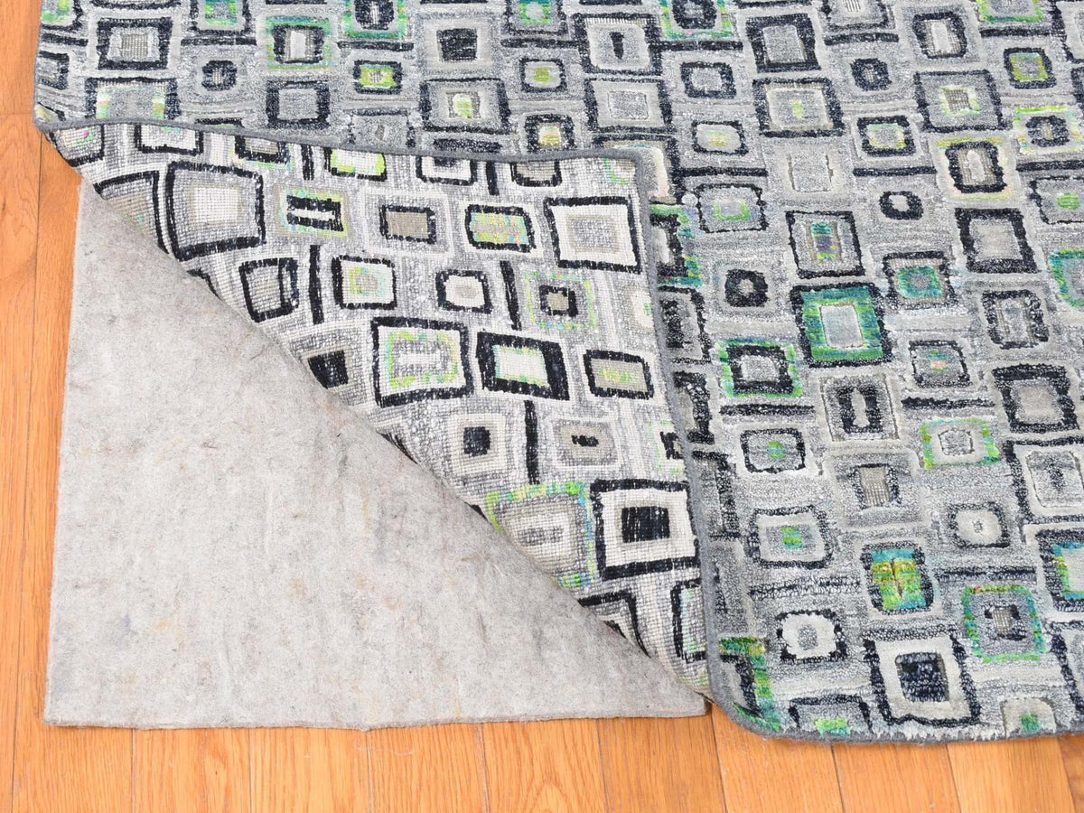 Modern / Contemporary hand-knotted wool/silk rug in Gray, 9' x 12'3" — SKU O080455 (view 5)