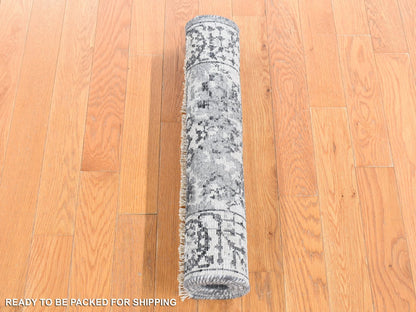 Ivory 2'1" x 3'2" Wool / Silk Hand knotted Wool/Silk Rug - Sku: O080485