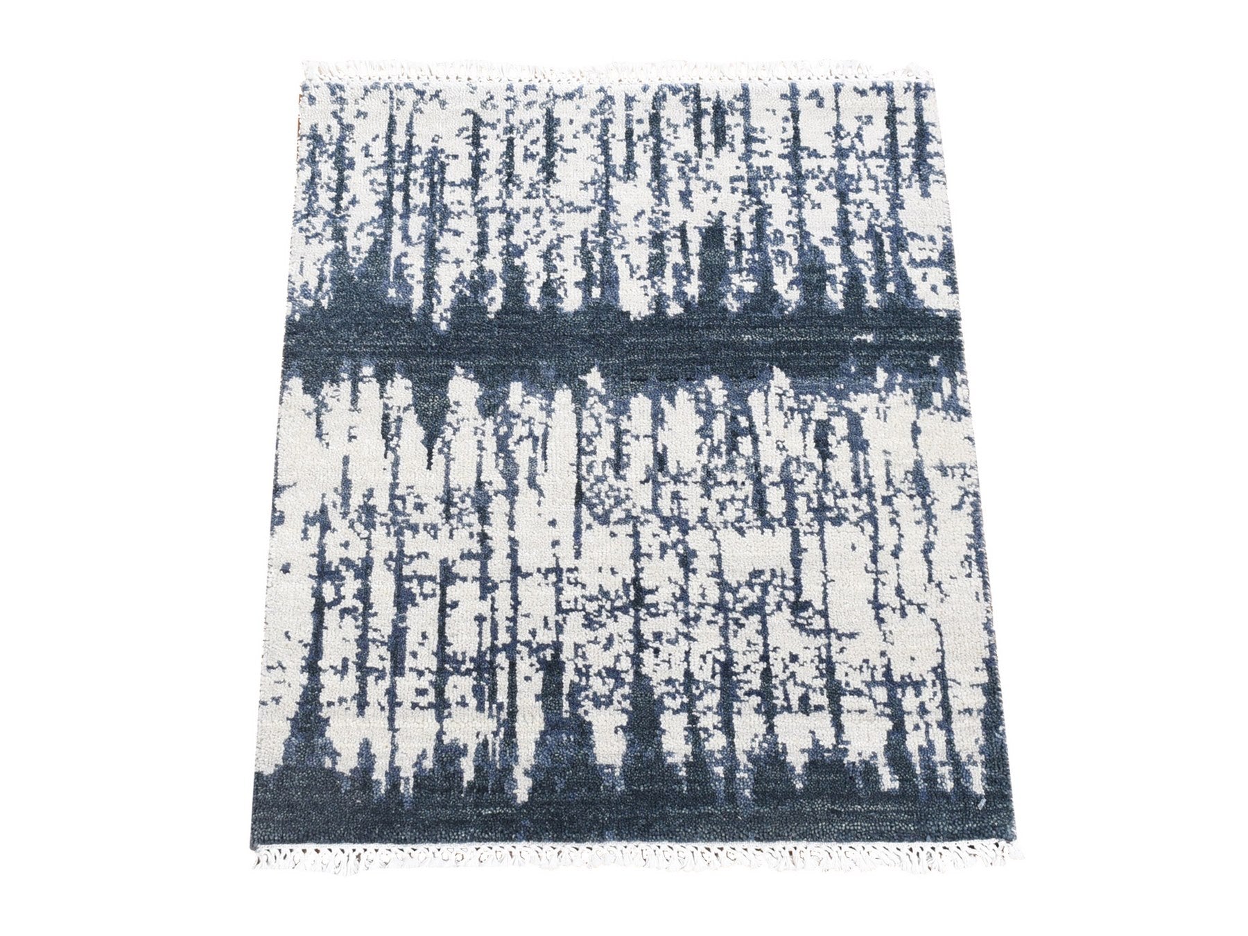 Modern / Contemporary hand-knotted wool rug in Ivory, 2' x 2'4" — SKU O080490
