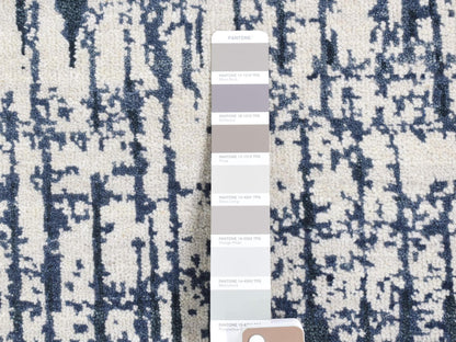 Ivory 2'0" x 2'4" Modern and Contemporary Hand knotted Wool Rug - Sku: O080490