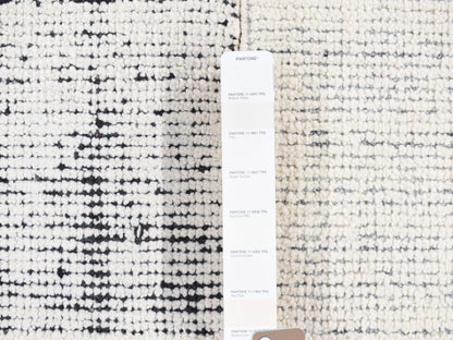 Ivory 1'1" x 1'1" Modern and Contemporary Hand knotted Wool Rug - Sku: O080495