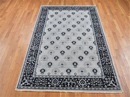Oushak hand-knotted wool rug in Ivory & Black, 6' x 9' — SKU O080504 (view 3)