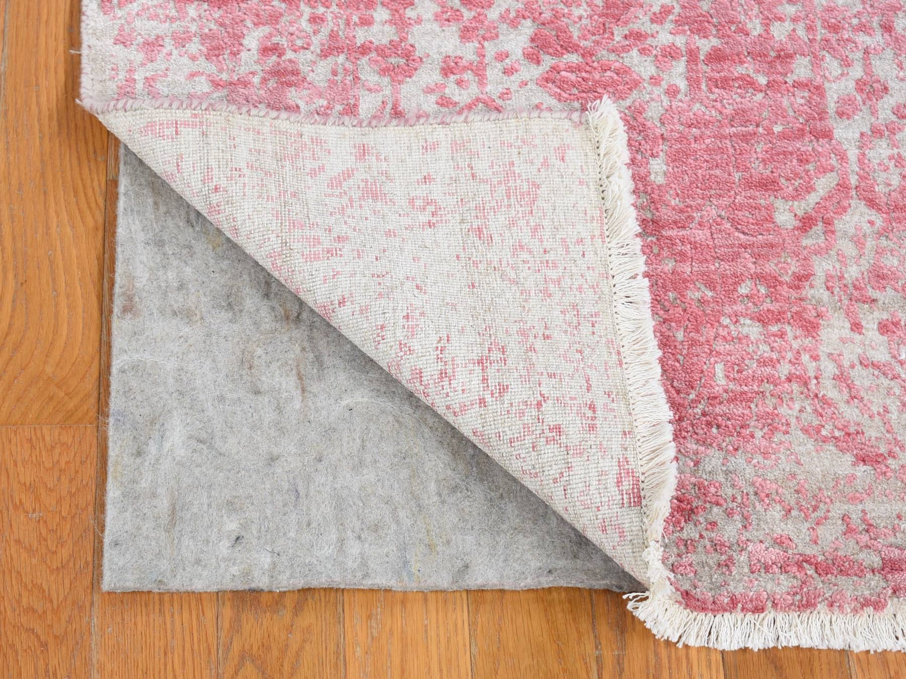 Transitional hand-knotted wool/silk runner in Pink, 2'6" x 7'9" — SKU O080509 (view 2)