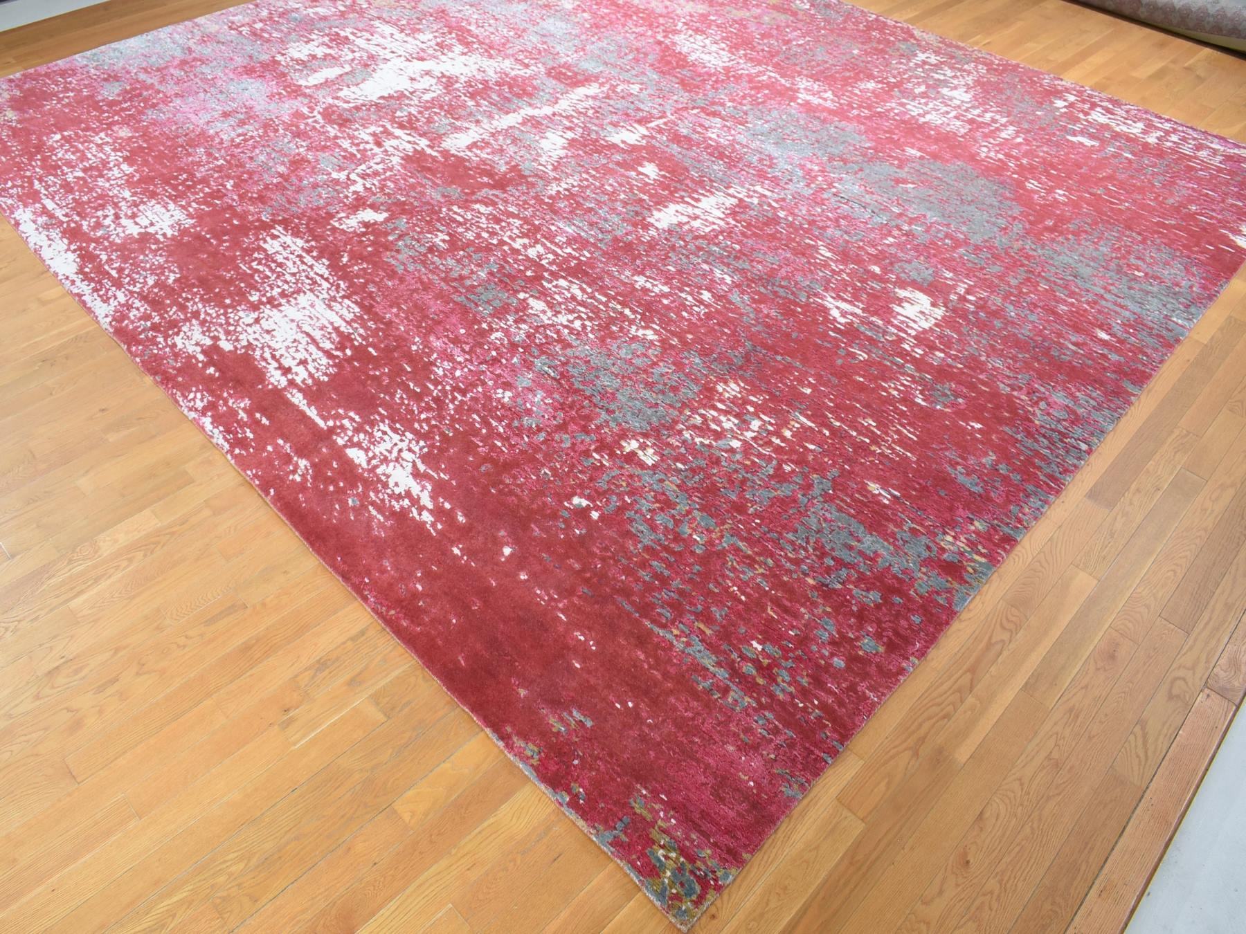 Modern / Contemporary hand-knotted wool rug in Red, 15'3" x 16'6" — SKU O080515 (view 3)