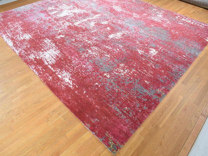 Modern / Contemporary hand-knotted wool rug in Red, 15'3" x 16'6" — SKU O080515 (view 3)