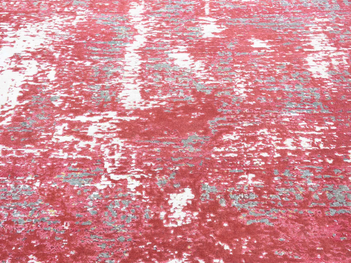 Modern / Contemporary hand-knotted wool rug in Red, 15'3" x 16'6" — SKU O080515 (view 8)