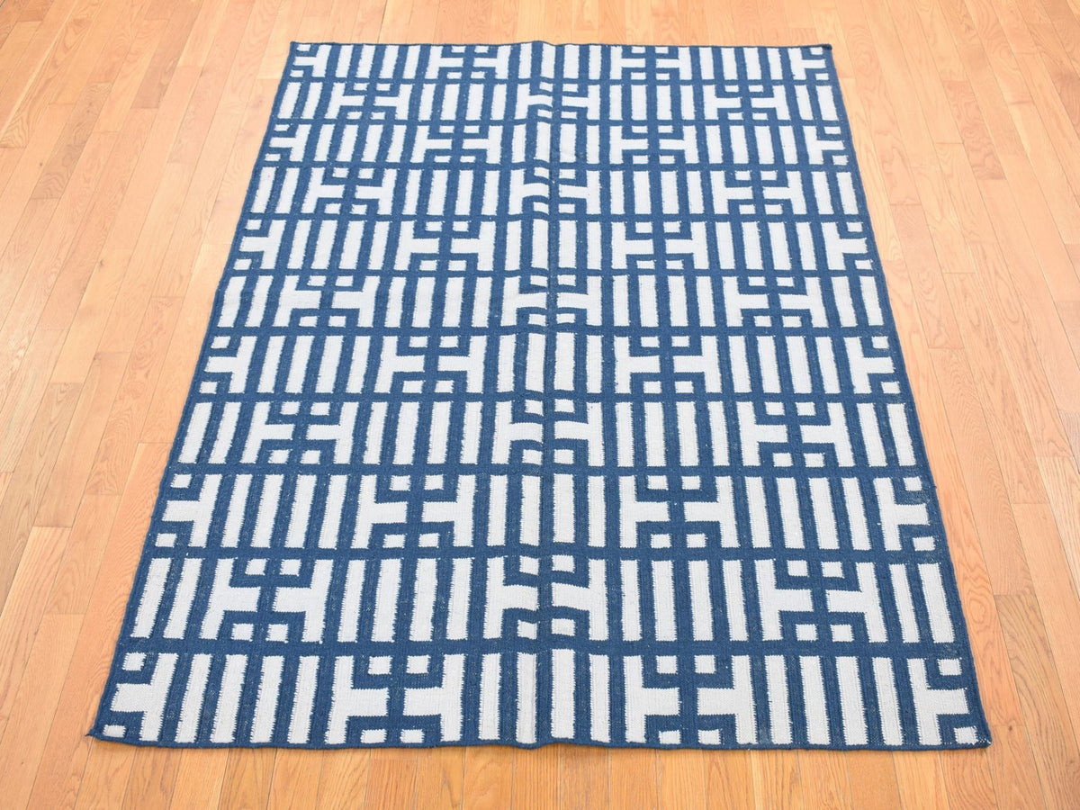 Kilim Flat-Weave hand-knotted wool rug in Blue, 5'2" x 7' — SKU O080533 (view 2)