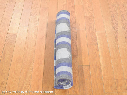 Kilim Flat-Weave hand-knotted wool rug in Gray, 2'5" x 6' — SKU O080534 (view 4)