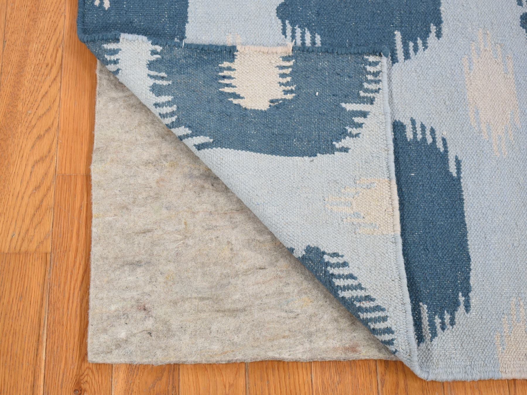 Blue 2'5" x 6'0" Flatweave / Kilim Hand woven Wool Rug - Sku: O080535