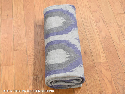 Grey 4'2" x 6'0" Flatweave / Kilim Hand woven Wool Rug - Sku: O080541