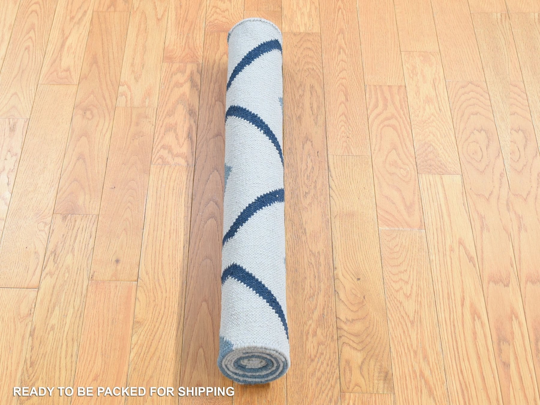 Kilim Flat-Weave hand-knotted wool runner in Ivory, 2'7" x 6' — SKU O080542 (view 5)