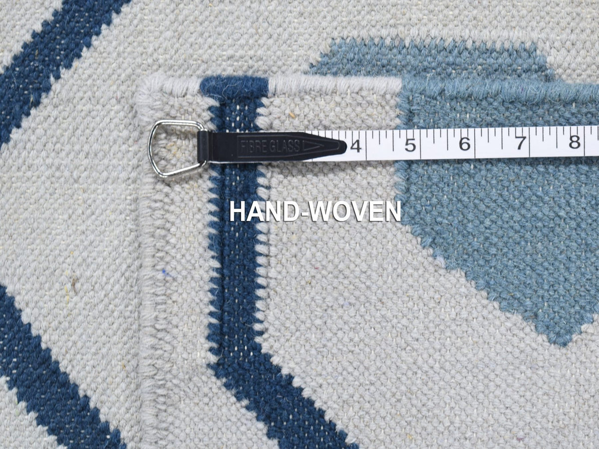 Kilim Flat-Weave hand-knotted wool runner in Ivory, 2'7" x 6' — SKU O080542 (view 6)