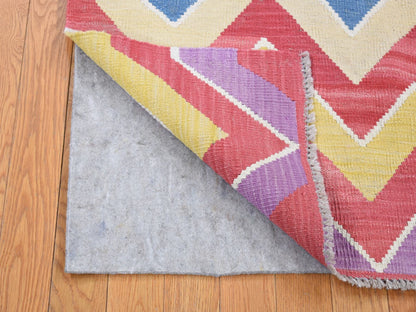 Pink 7'1" x 10'1" Flatweave / Kilim Hand woven Wool Rug - Sku: O080551