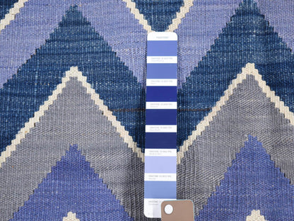 Kilim Flat-Weave hand-knotted wool rug in Pink, 5'8" x 7'10" — SKU O080552 (view 4)