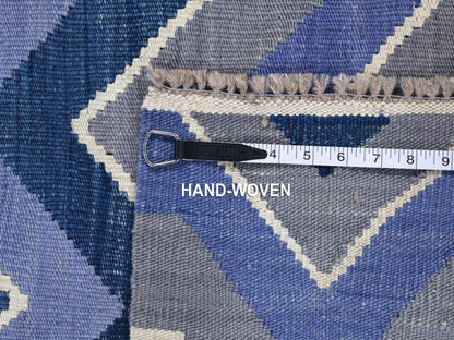 Kilim Flat-Weave hand-knotted wool rug in Pink, 5'8" x 7'10" — SKU O080552 (view 6)