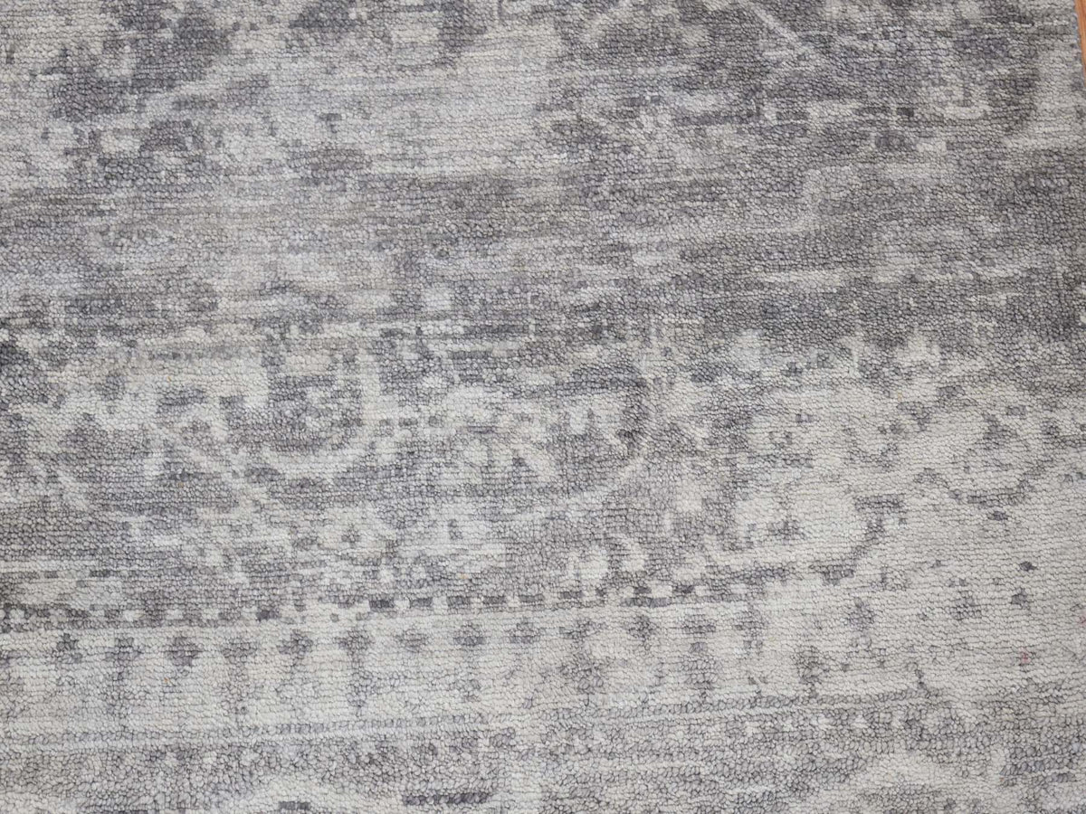 Modern / Contemporary hand-knotted silk rug in Gray, 2' x 3' — SKU O080558 (view 2)