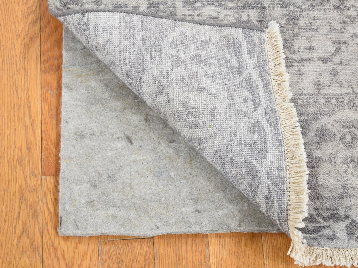 Modern / Contemporary hand-knotted silk rug in Gray, 2' x 3' — SKU O080558 (view 3)
