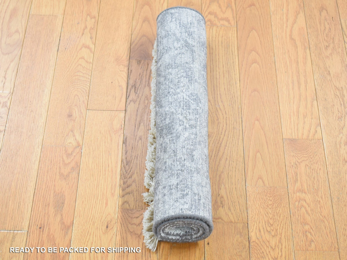 Modern / Contemporary hand-knotted silk rug in Gray, 2' x 3' — SKU O080558 (view 5)