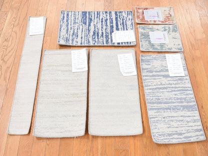 Ivory 2'0" x 2'1" Modern and Contemporary Hand knotted Wool/Silk Rug - Sku: O080597