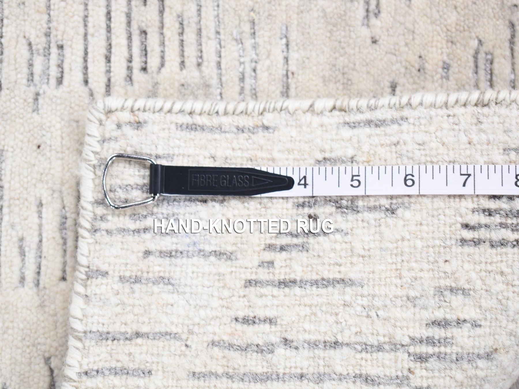 Modern / Contemporary hand-knotted wool rug in Ivory, 2'2" x 3' — SKU O080603 (view 5)